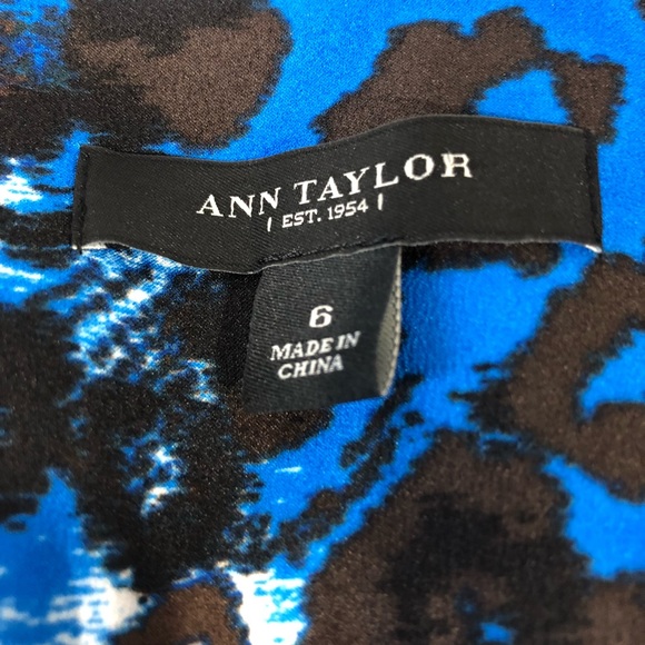 Ann Taylor Royal Blue Print Pleated Skirt - Picture 8 of 8